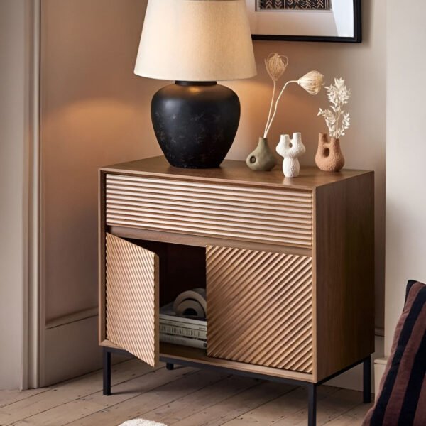 خزانه بنمط كلاسيكى قديم