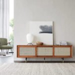 ⁦طاولة تلفاز بتصميم كلاسيكى⁩ - الصورة ⁦2⁩