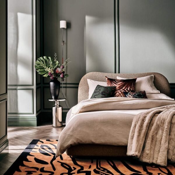 Bed ktan with a stunning design