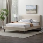 Bed with a modern design - Image 2