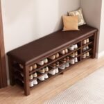 مقعد مدخل طويل مع تنظيم فعال للأحذية