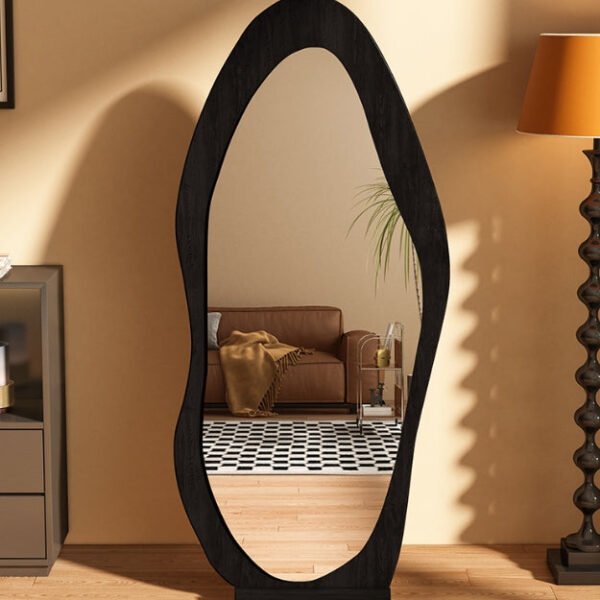 مرأه بتصميم كلاسيكي رائع