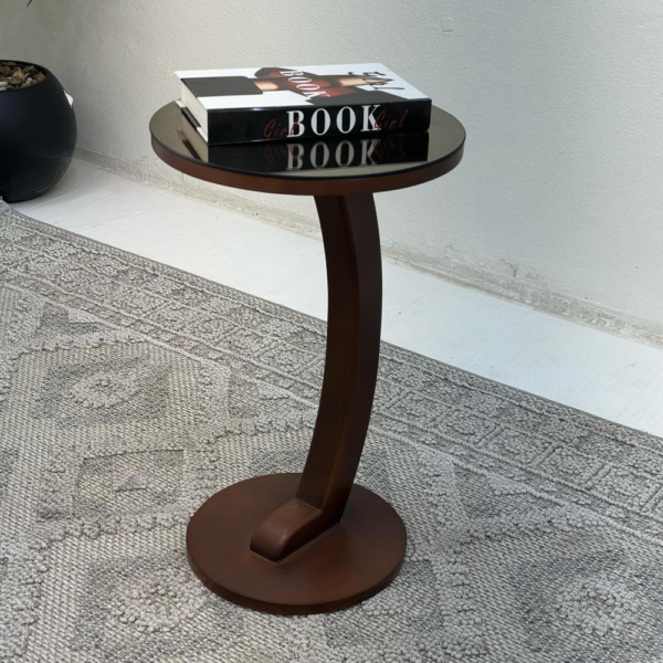 Table Service Brown with a simple design