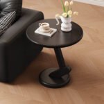 Table Side with a unique design