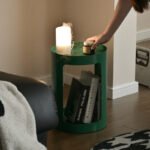 Table Side with a abdaay - Image 3