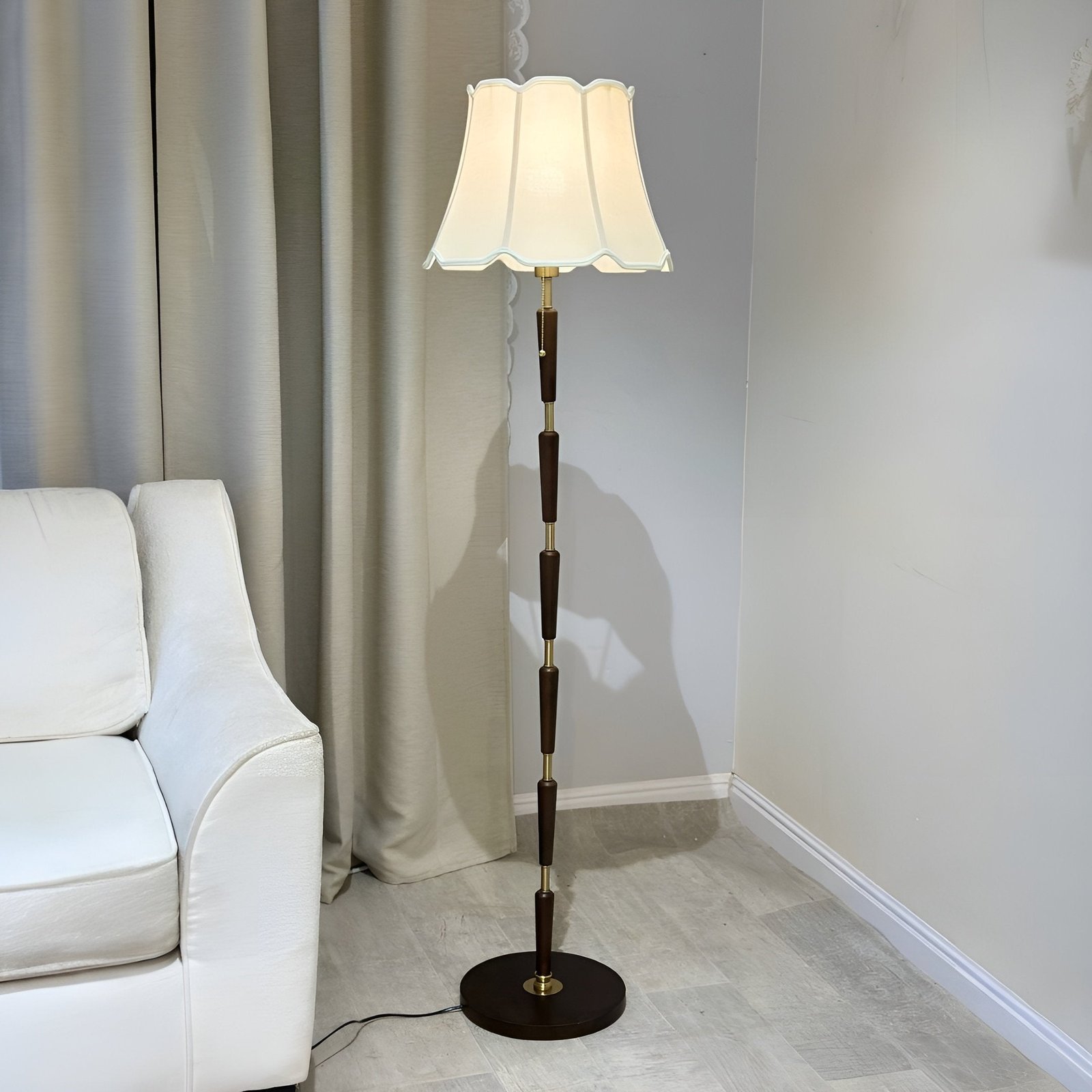 UVpNt2o4gGk20yvcBIrGvj96ywLZGMbKz9UdmGZS.jpg اباجورة ارضي عمود - الصورة 1