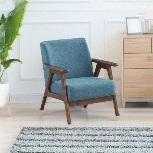 كرسى خشب بنمط كلاسيكى