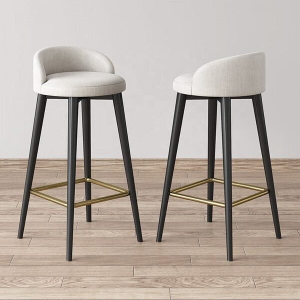 كرسي بار من القماش المتميز