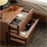 Table alwra the side - Image 3