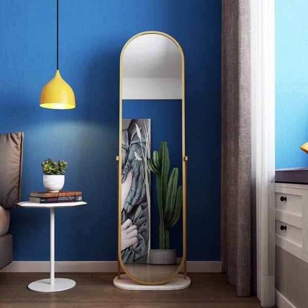 مرأه تزيين بتصميم مثالى