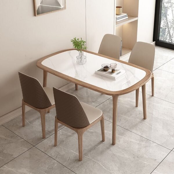 طاولة طعام بتصميم مبتكر