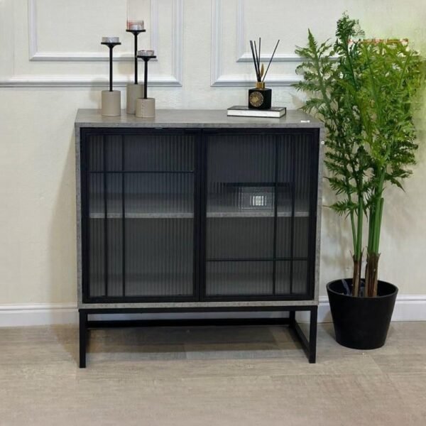 طاولة بوفية بلون رصاصي